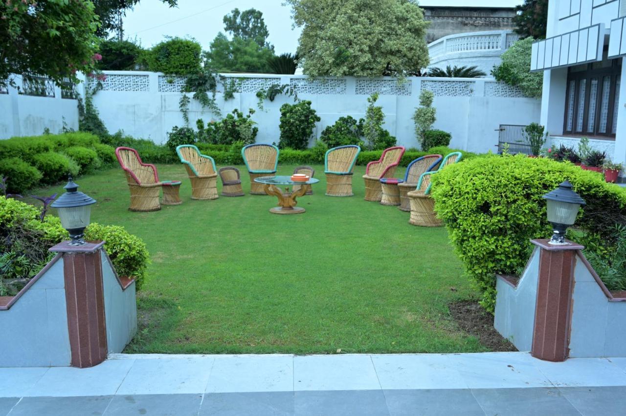 Dhairya'S Villa Home Away From Home Jammu Esterno foto