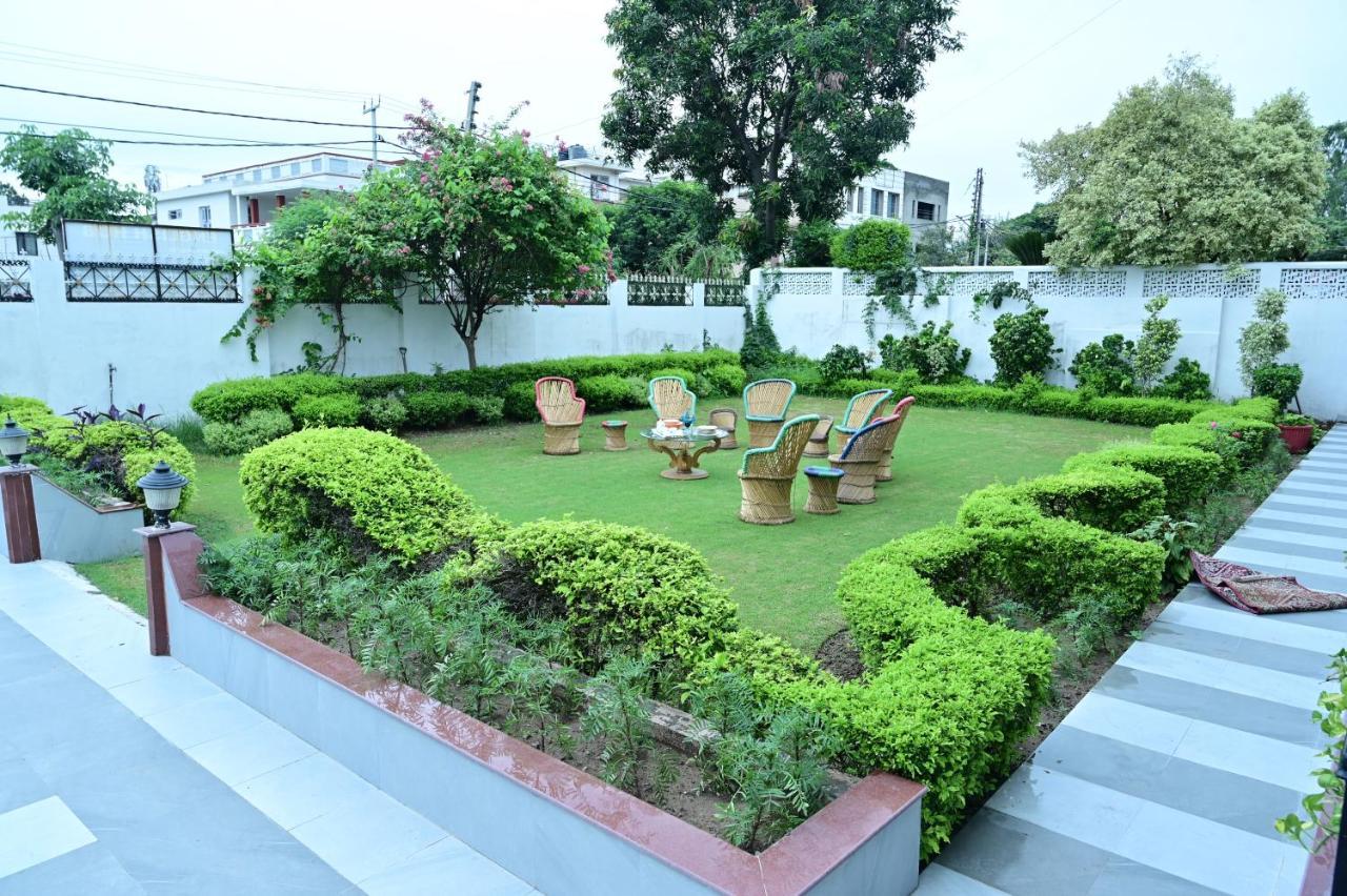 Dhairya'S Villa Home Away From Home Jammu Esterno foto
